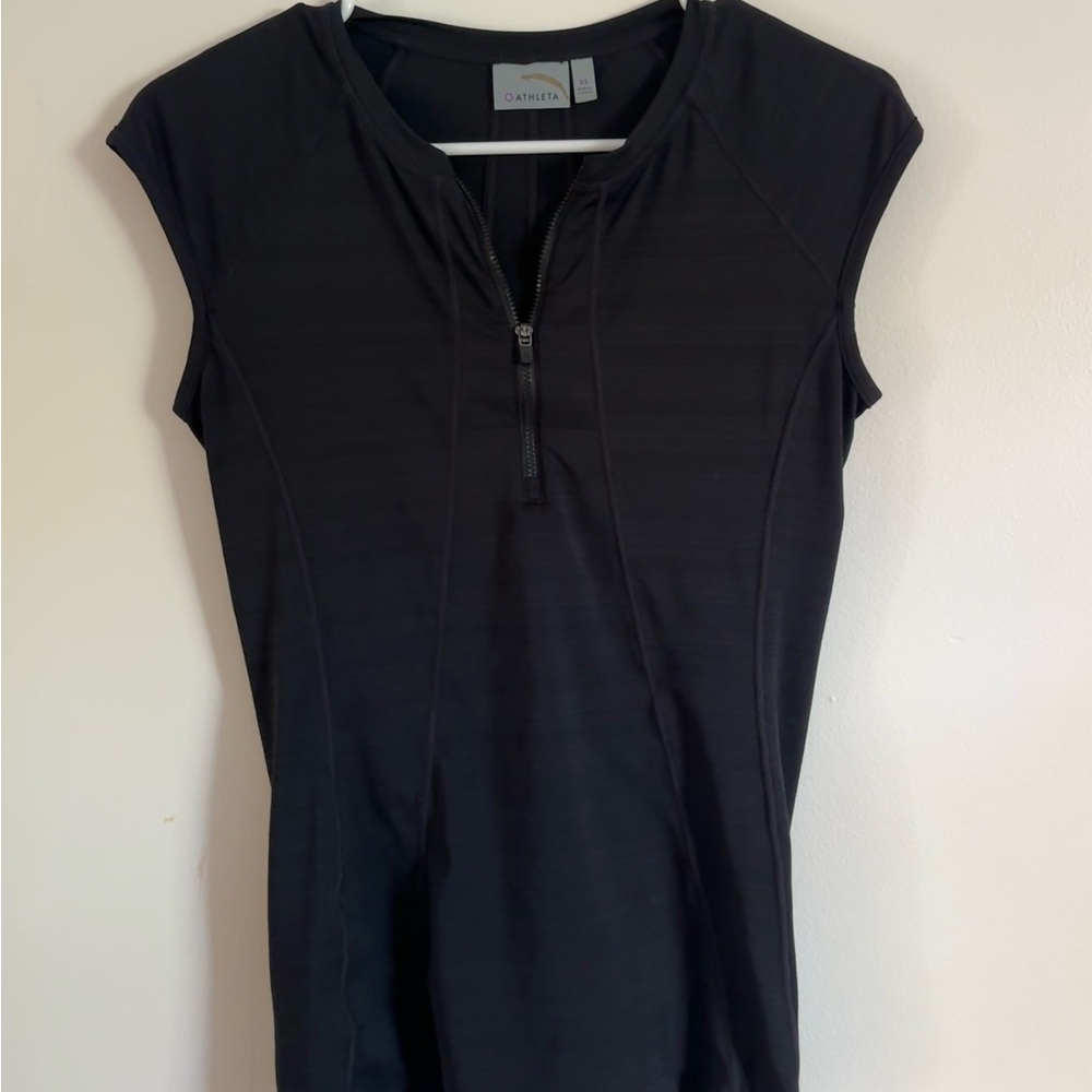 Athleta activewear top